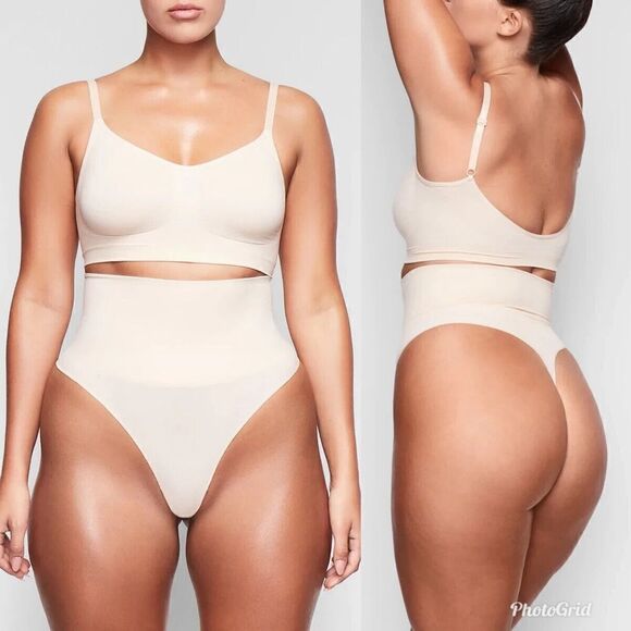 REVOLVE SKIMS CORE CONTROL HIGH-WAISTED SHAPEWEAR THONG - Picture 1 of 10